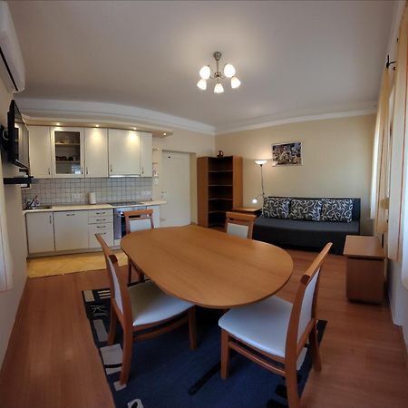 BalatonboglárFrank Apartmanhaz公寓 外观 照片