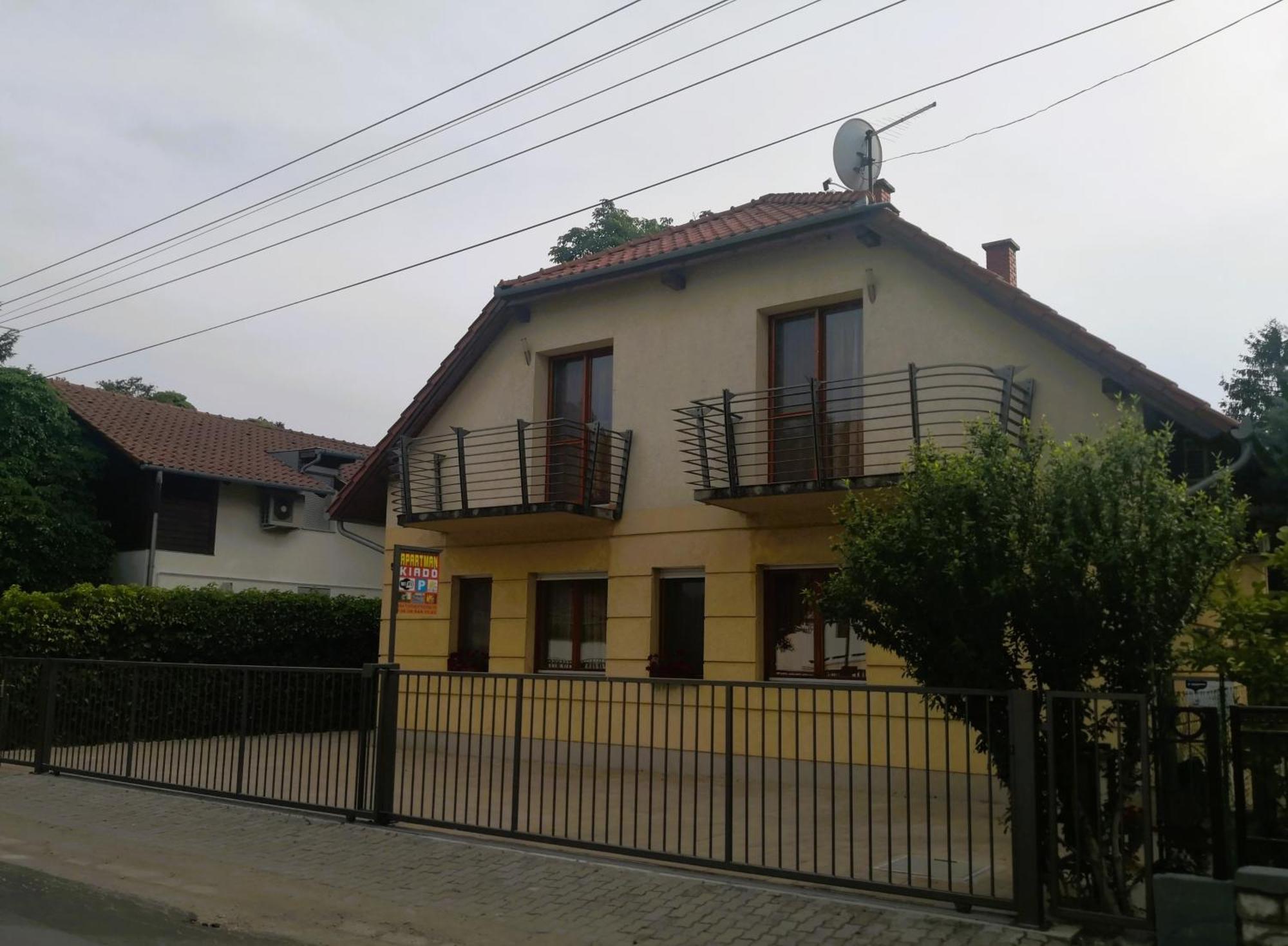 BalatonboglárFrank Apartmanhaz公寓 外观 照片